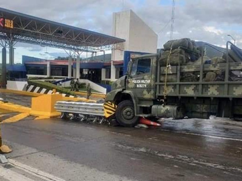 No hay militares lesionados en accidente de autopista