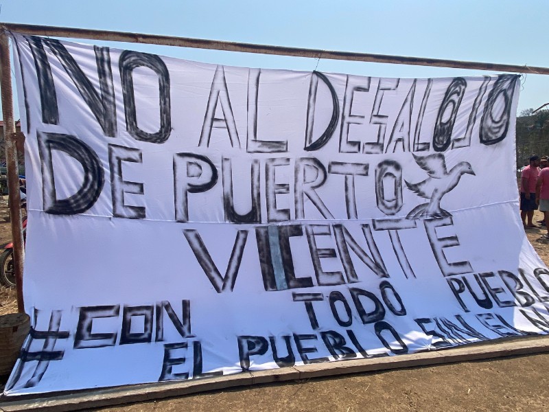 “No nos vamos a ir”: Habitantes en Puerto Vicente Guerrero
