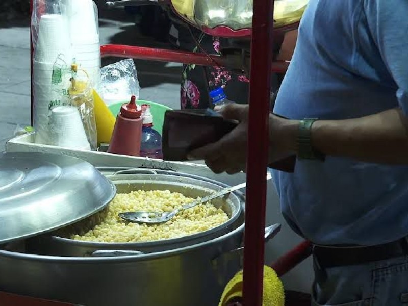 No permitieron a vendedores ambulantes en tianguis navideño