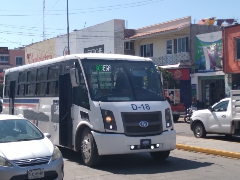 No podemos hacer nada ante el incremento del pasaje: ciudadanos