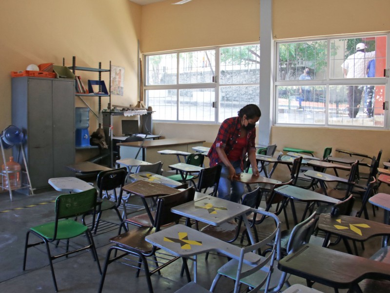 No se puede condicionar el ingreso a escuelas por cuotas