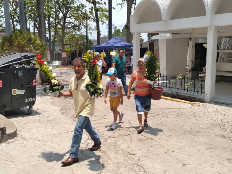 No solo en restaurantes se celebra el 10 de mayo