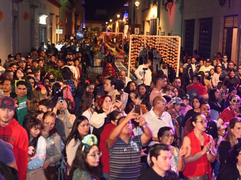 Noche de Muertos en Zamora rompió récord de asistencia