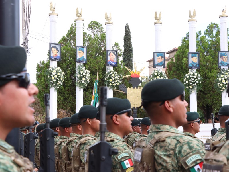 Nogales honra a los Niños Héroes en emotiva ceremonia cívico-militar