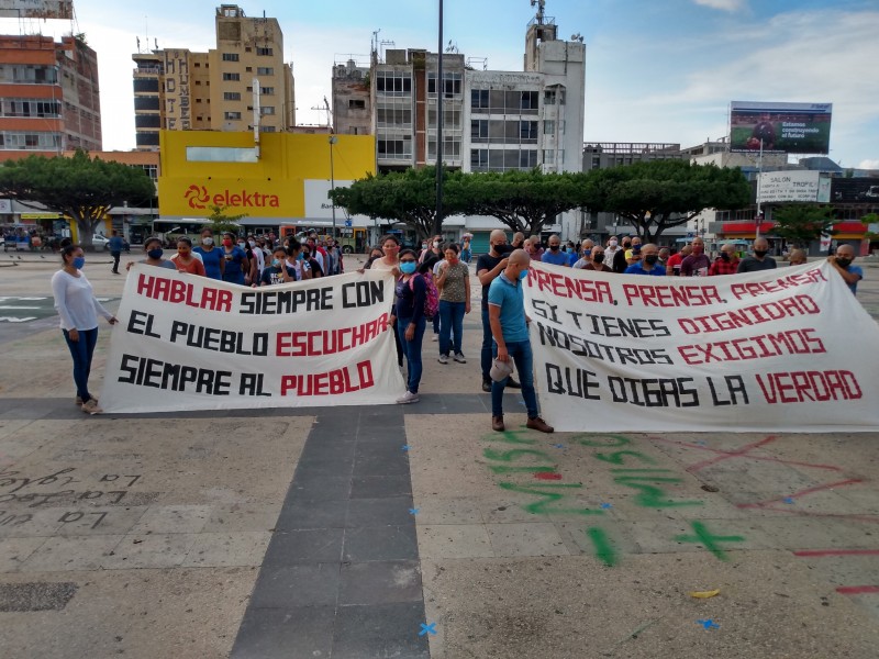 Normalistas cancelan marcha, para no caer en provocaciones con autoridades