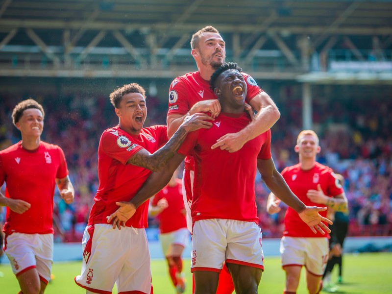 Nottingham Forest gana en Premier League 23 años después