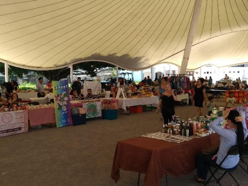 Nuestro Tianguis Tepic, impulsa a productores locales