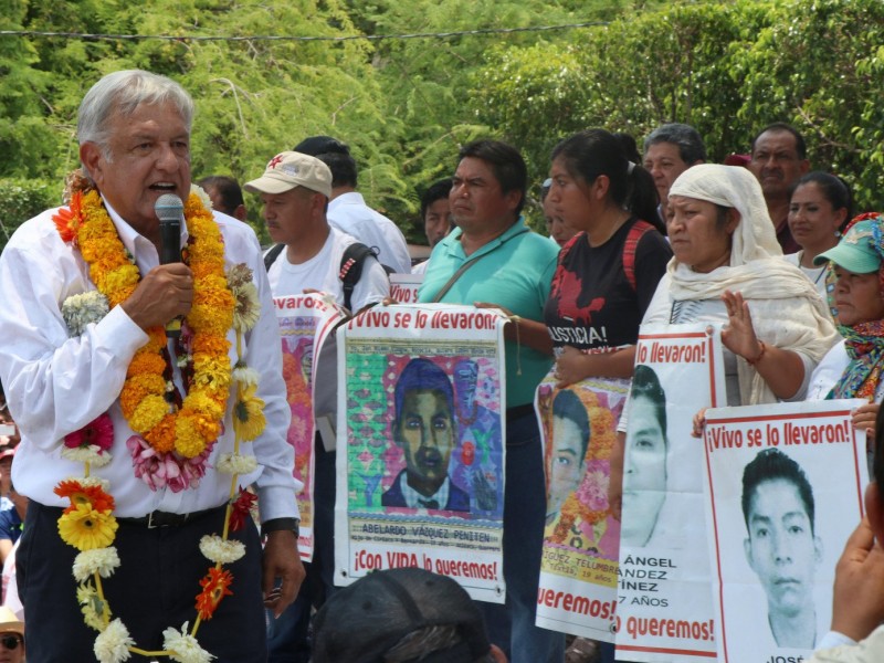 Nueva esperanza para padres de Ayotzinapa