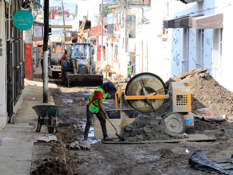 Nueva etapa de rehabilitación en céntrica calle de Xalapa