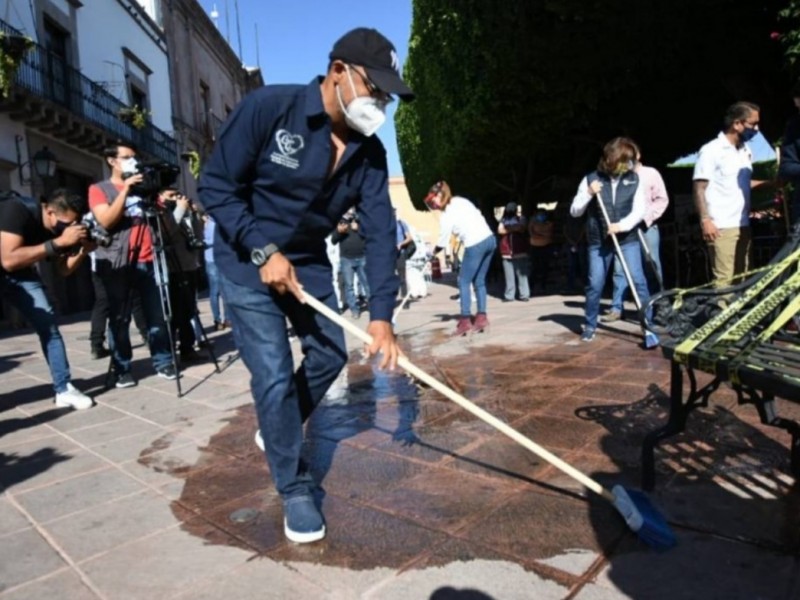 Nueva jornada de entrega de cubreboca en el Centro