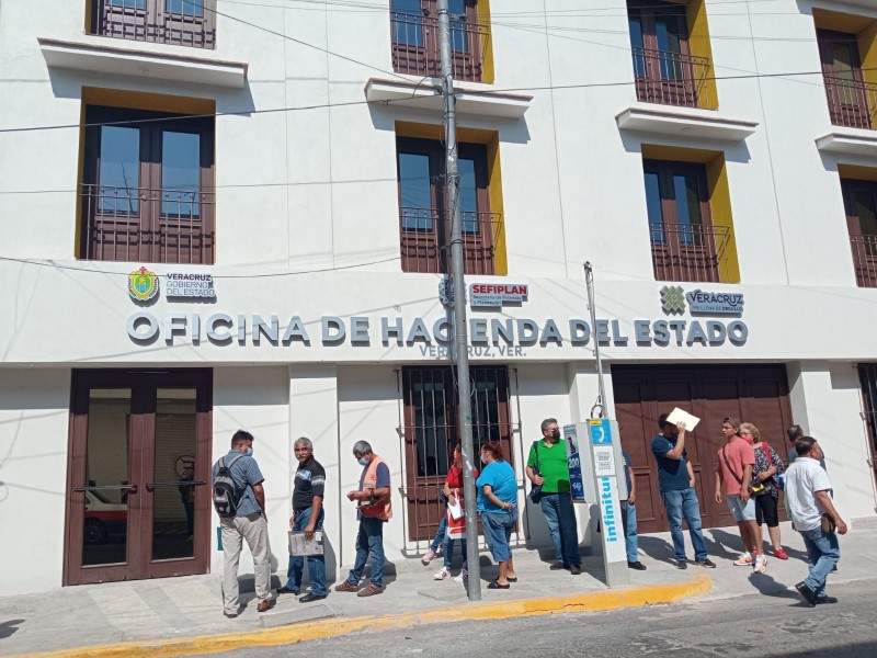 Nueva oficina de Hacienda inicia funciones sin sistema