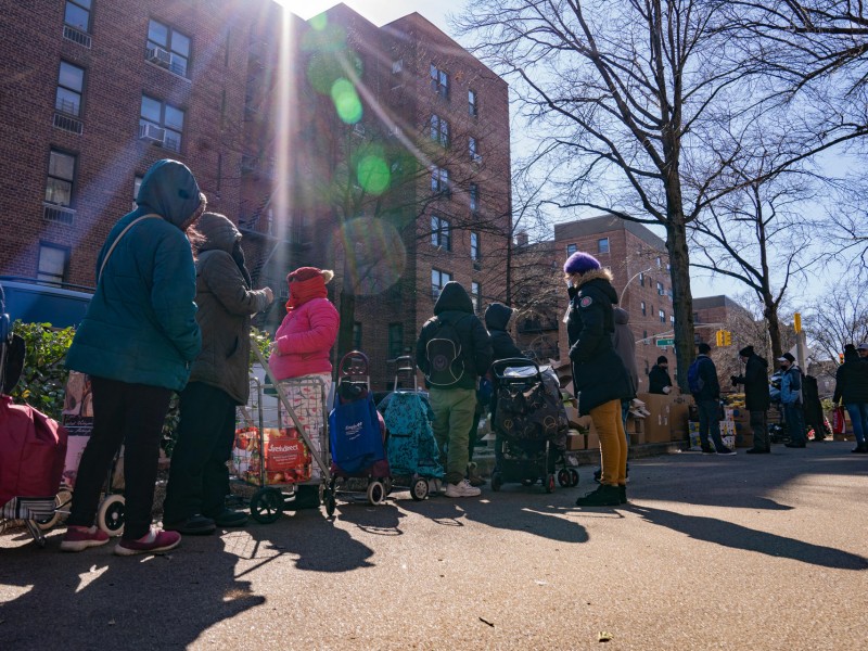 Nueva York recibe 2 mil migrantes a la semana