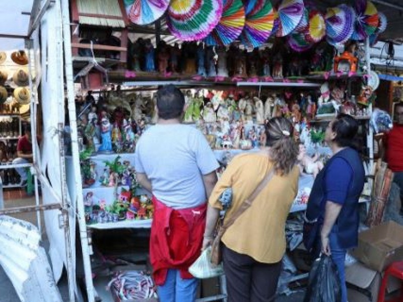 Nuevas medidas afectarán a 20 mil tiangueros de Guadalajara