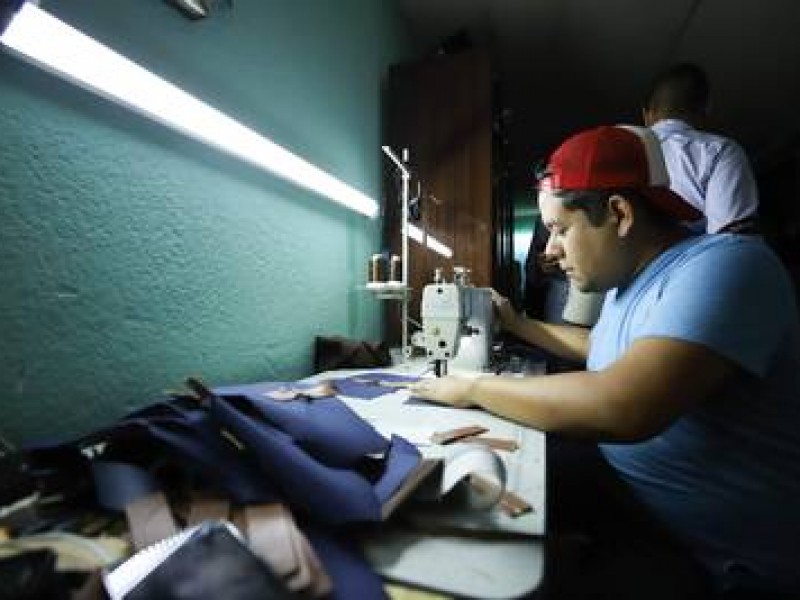 Nuevo aumento a salario mínimo pone en riesgo micro empresas: CCEL