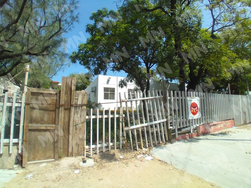 Nuevo Centro de Salud lleva más de seis meses abandonado