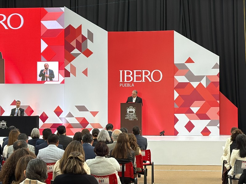 Nuevo rector de la Ibero Puebla asume el cargo