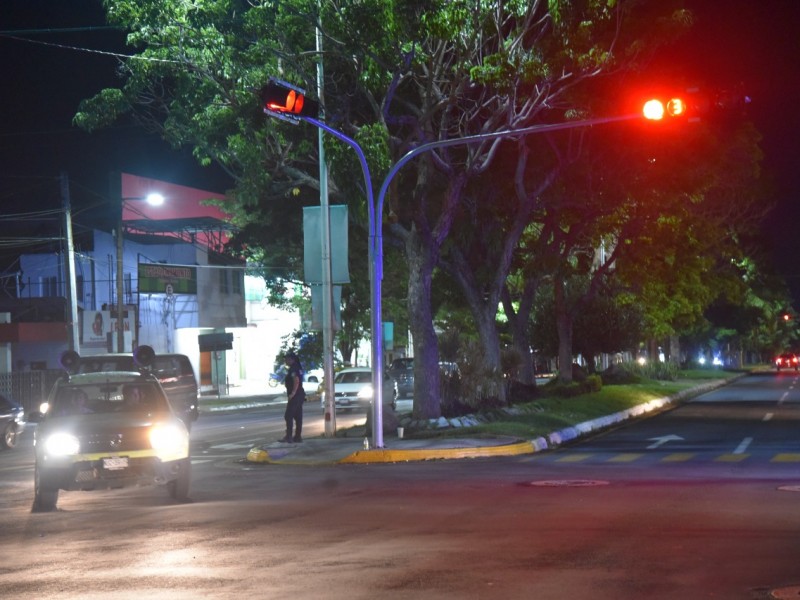 Nuevo sistema de semáforos viales en Villa de Álvarez