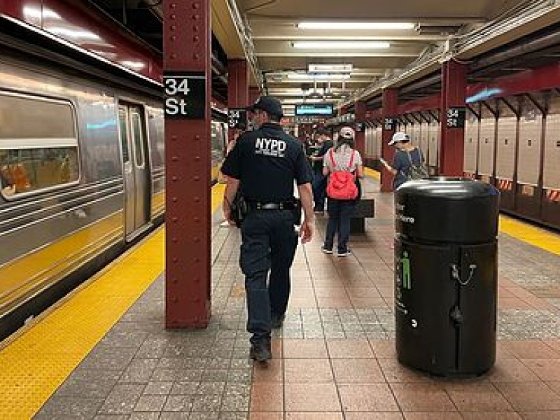 N:Y: Un hombre muere en un tiroteo en el tren