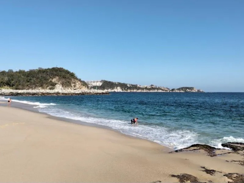 Oaxaca presume 14 playas aptas para uso recreativo en esta temporada vacacional