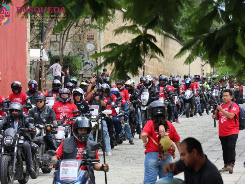 Oaxaca realiza jornada por víctimas de desaparición con rodada