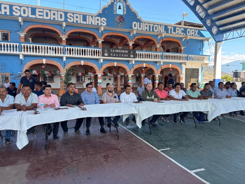 Oaxaca reduce el número de personas comisionadas en ayuntamientos