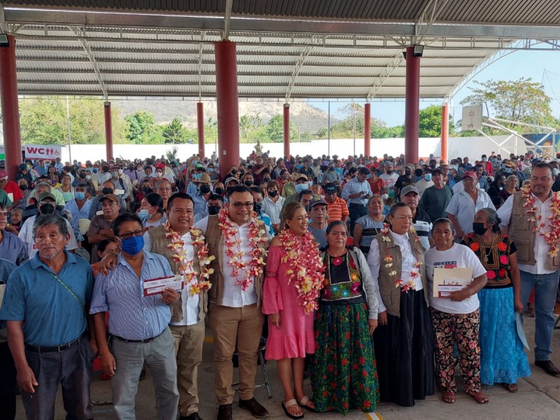 Oaxaca segundo lugar en apoyos sociales a nivel federal