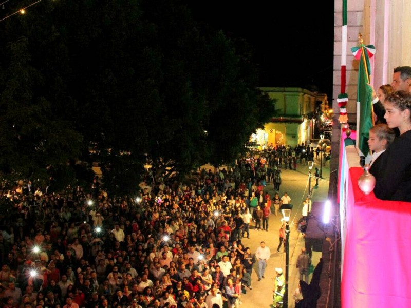 Oaxaqueños presenciaron celebraciones del grito, tras dos años de confinamiento