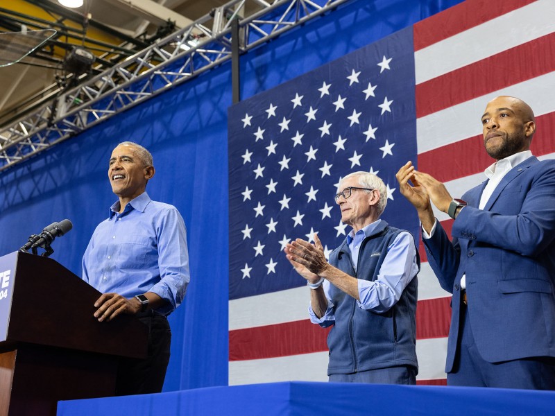 Obama pide votar a demócratas ante quienes 