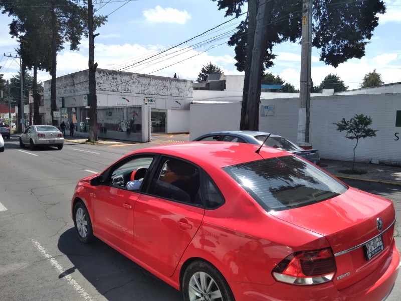 Obligatorio en México contar con un seguro para autos.