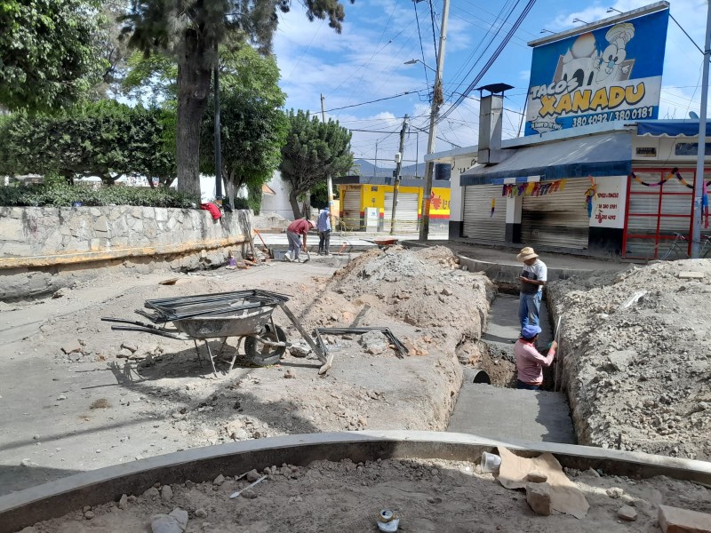 Obra en La Sarabia aún en ejecución, tiempo estimado concluyó