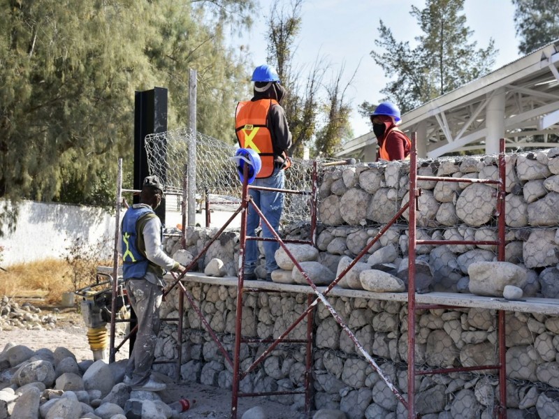 Obras de mejoramiento en el Centro de Atención Múltiple Corregidora