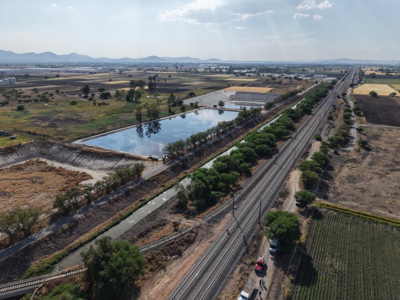 Obras del Tren México-Querétaro también provocan daños en San Juan del Río