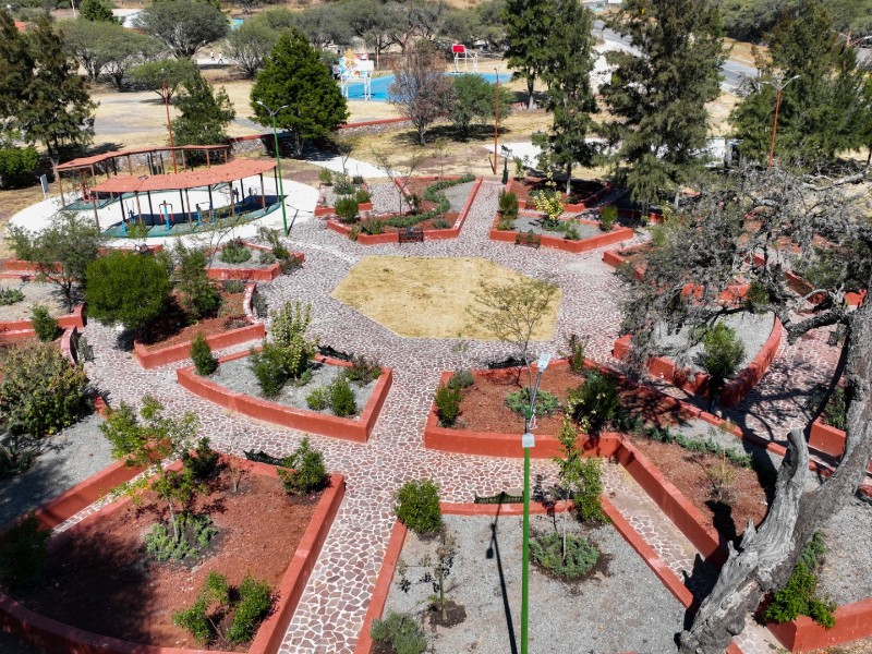 “Obras embellecen Atotonilco y a su gente”: Mauricio Trejo