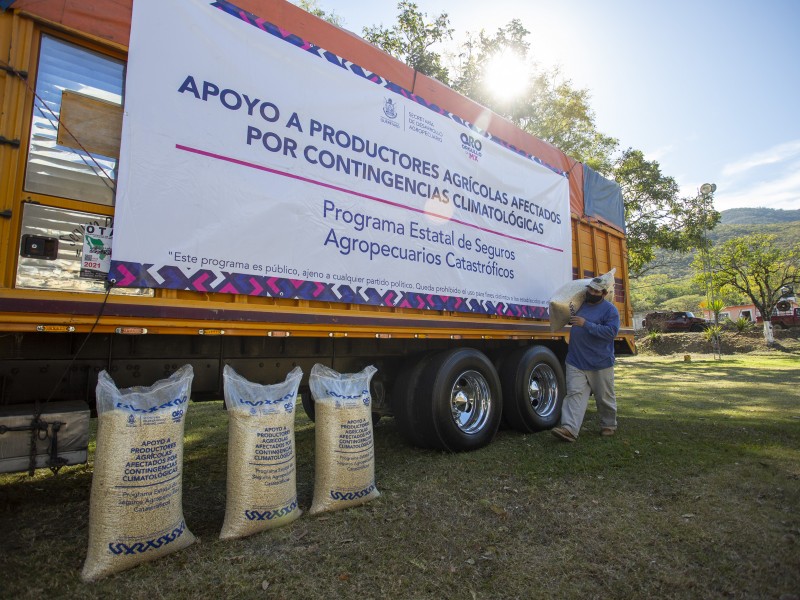 Obras y apoyos para el campo en Landa de Matamoros