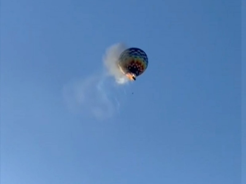 Ocho muertos al caer un globo aerostático en Brasil