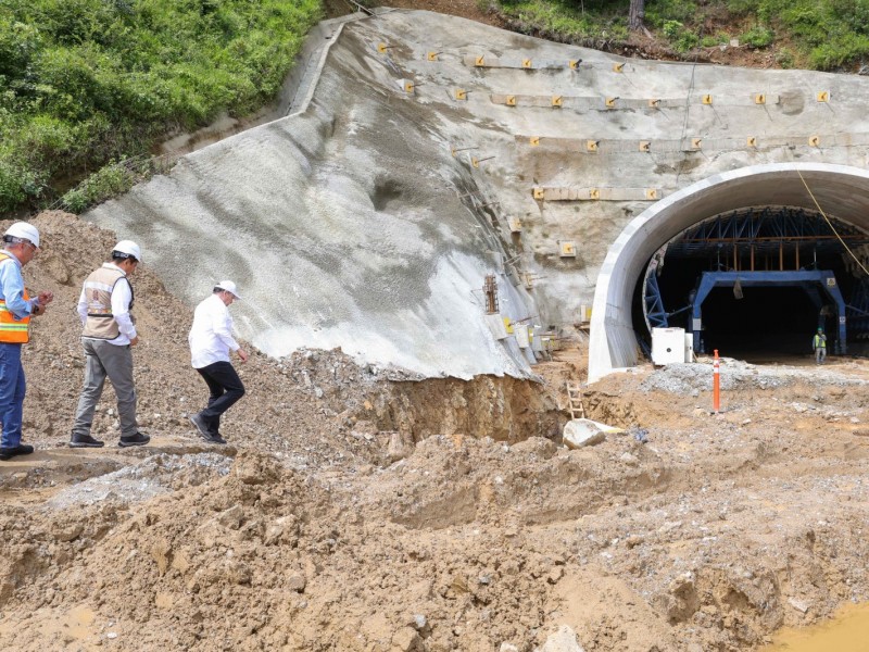 Octubre 2023: fecha limite para concluir la autopista Oaxaca-Costa