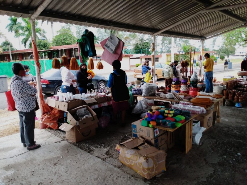 Ofertarán alimentos y artesanías en tianguis de Todos Santos