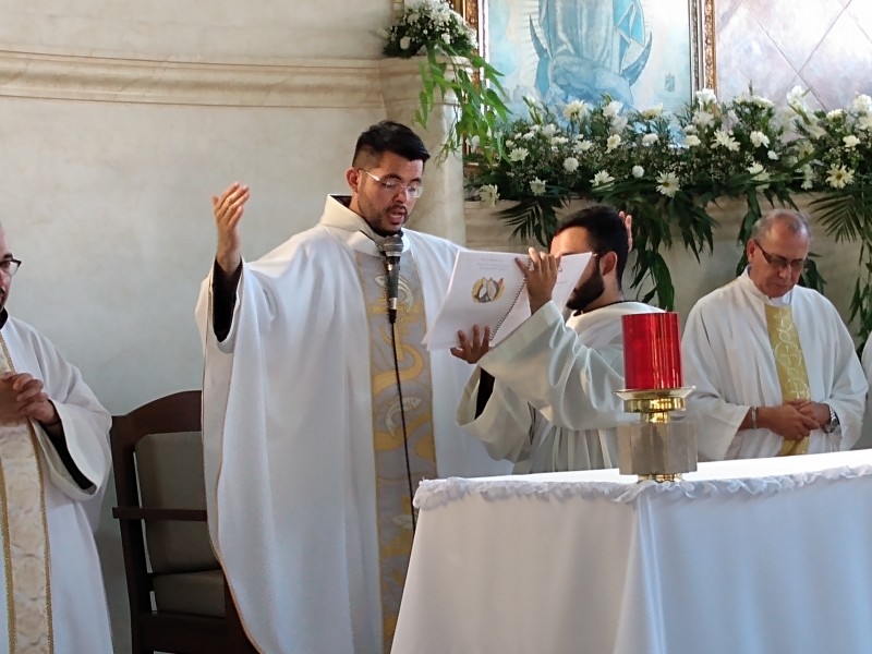 Oficia su primera misa nuevo sacerdote guaymense