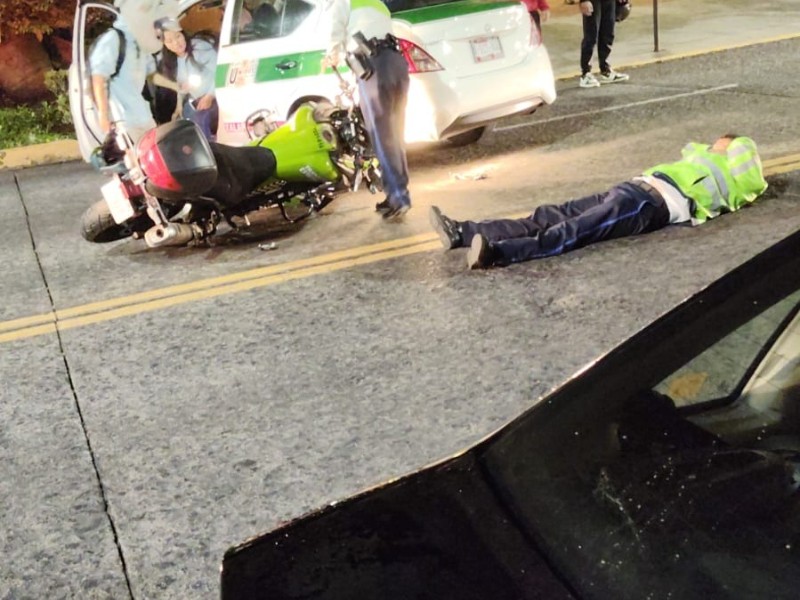 Oficial de tránsito lesionado, tras accidente en Xalapa