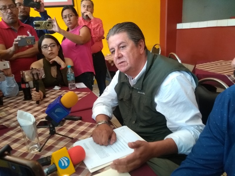 Oficial mayor se deslinda de acusaciones por fraude