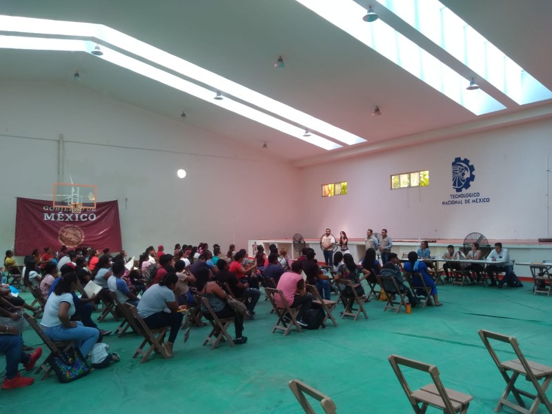 Oficinas Móviles recorren Oaxaca para incorporar a mas jóvenes