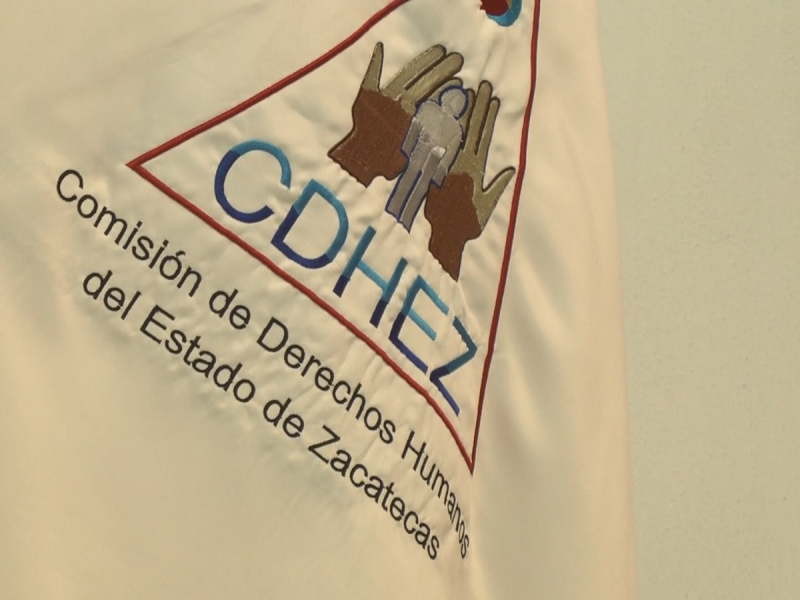 Ofrece CDHEZ apoyo psicológico a familiares de policías asesinados
