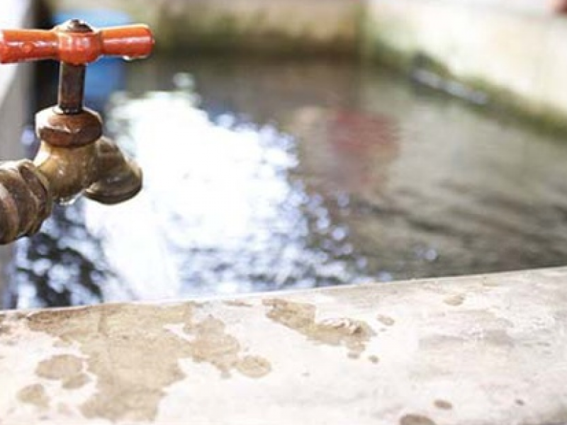 Ofrecen descuentos en el servicio de agua potable