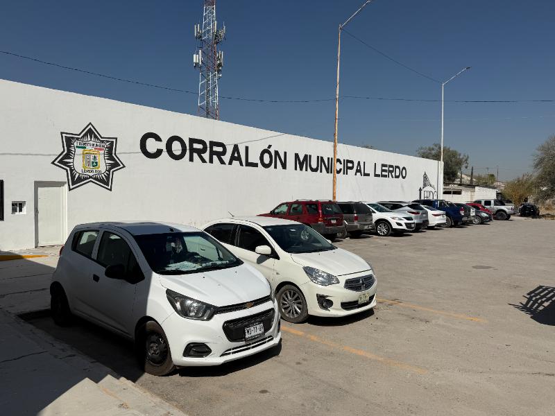 Ofrecen descuentos para liberar vehículos y garantías retenidas en Lerdo