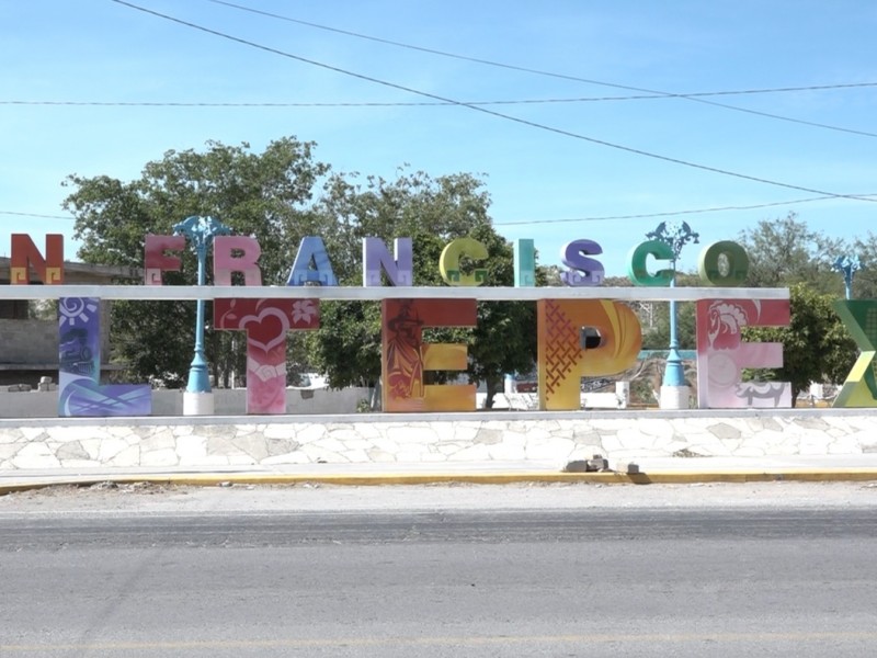 Ofrendas, tapetes de aserrín, intercambios: familias gastan miles de pesos