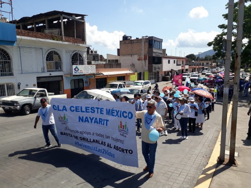 Ola Celeste marcha rumbo al Congreso del Estado