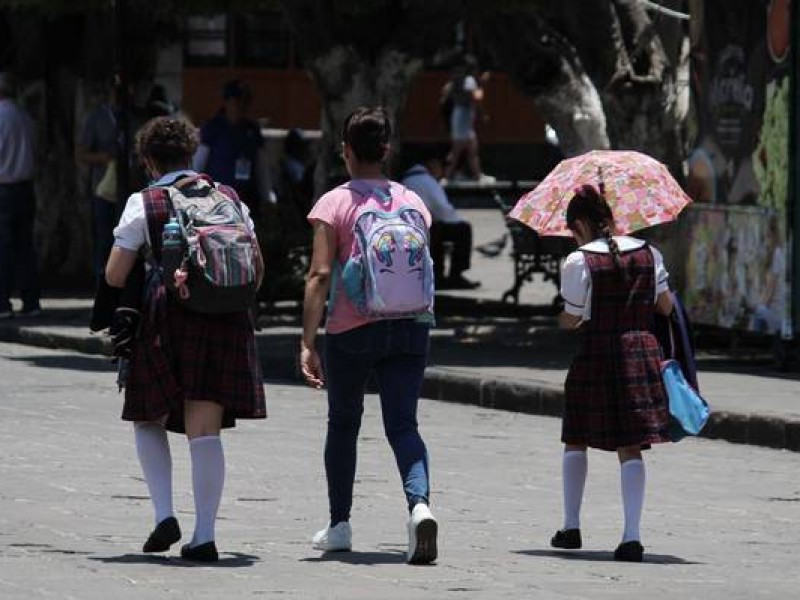 Ola de calor: Suspenden clases en 5 municipios de Michoacán