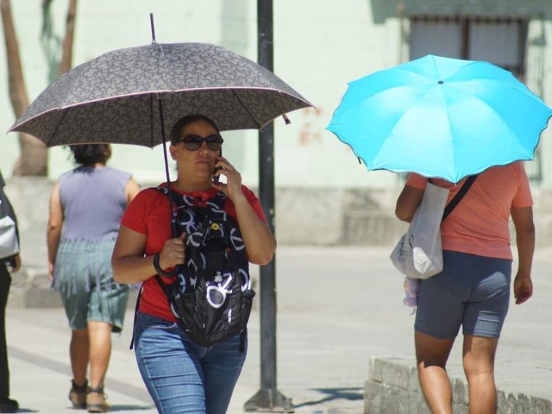 Ola de calor y lluvias golpean a México hoy