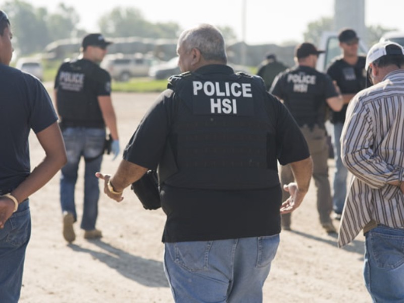 Omaha vive su mayor redada migratoria en años