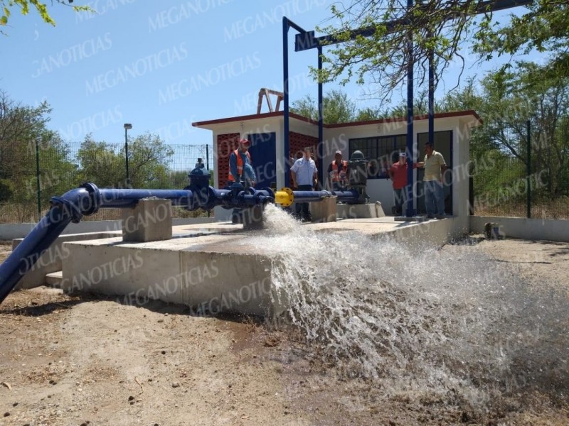 Opera un nuevo pozo de agua en Juchitán